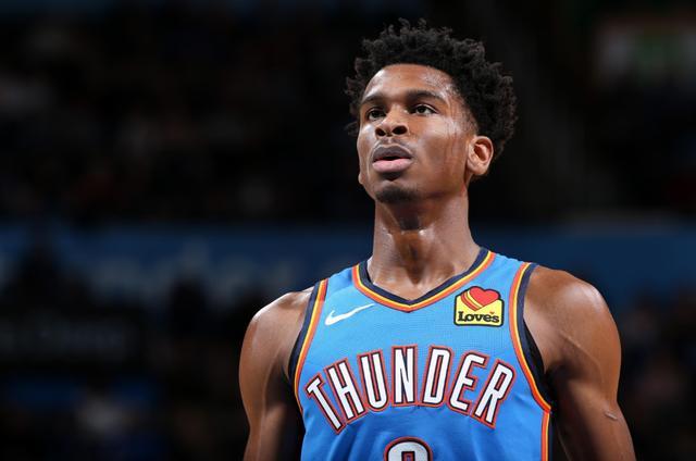 再次穿上巴 再次穿上巴