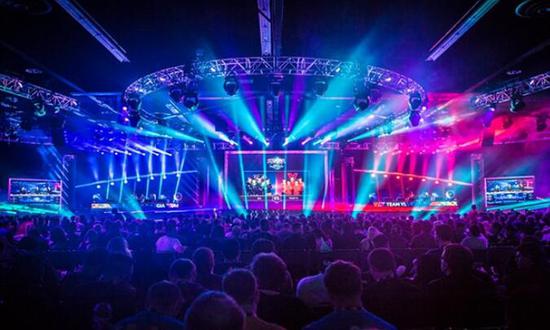 护与反击起 护与反击起