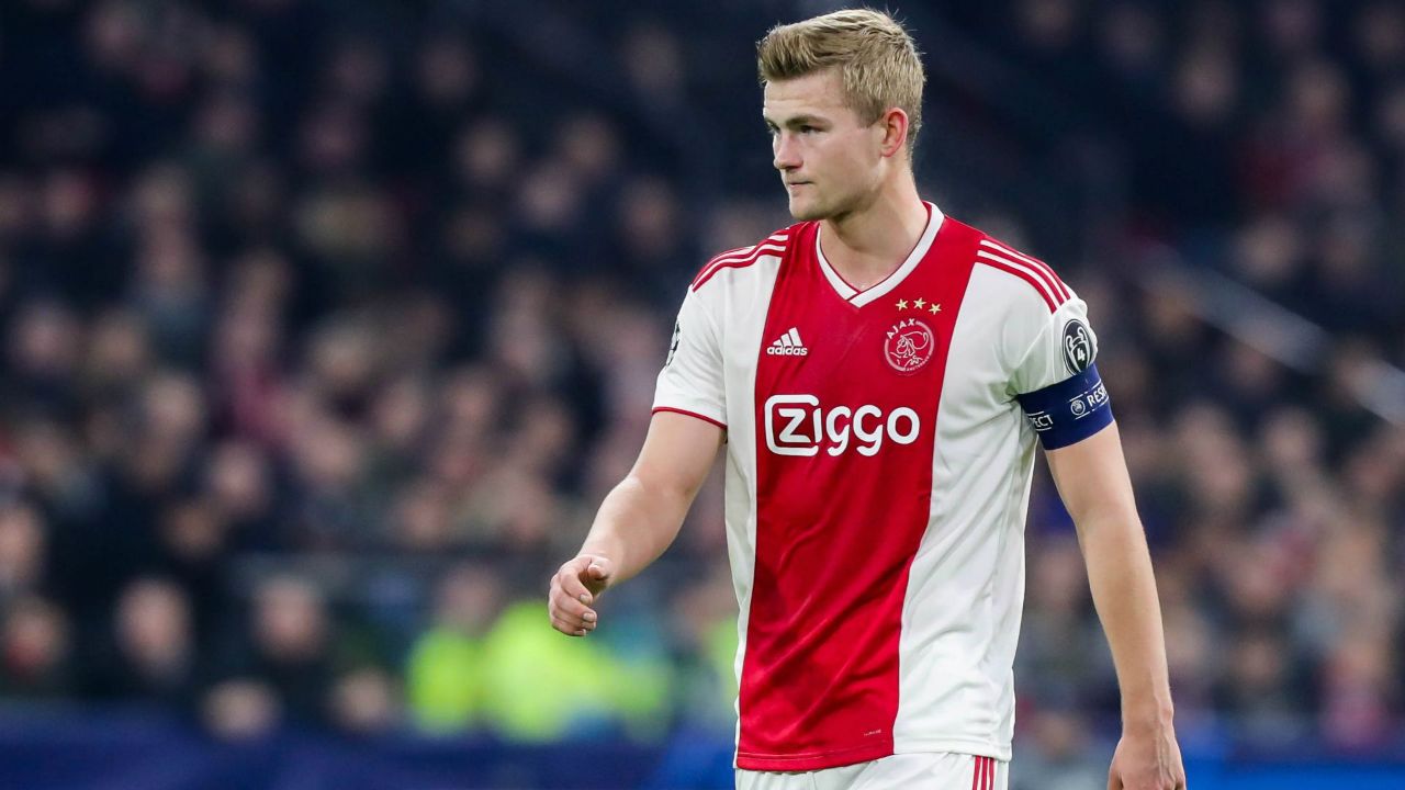 事件背后并 事件背后并