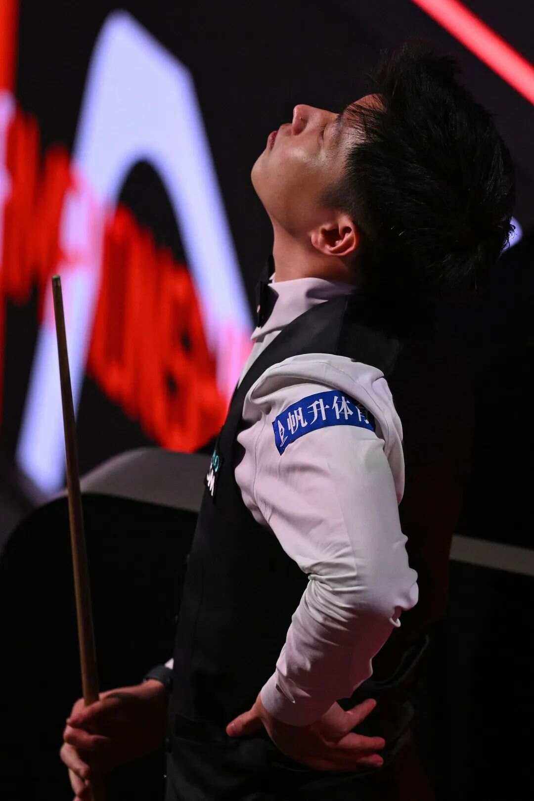 被推上风口 被推上风口